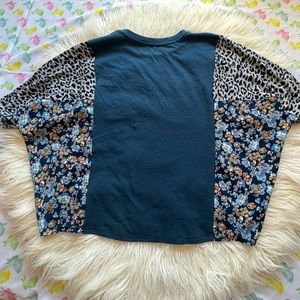Umgee Floral Cheetah Dolman Sleeve Top Sz S
